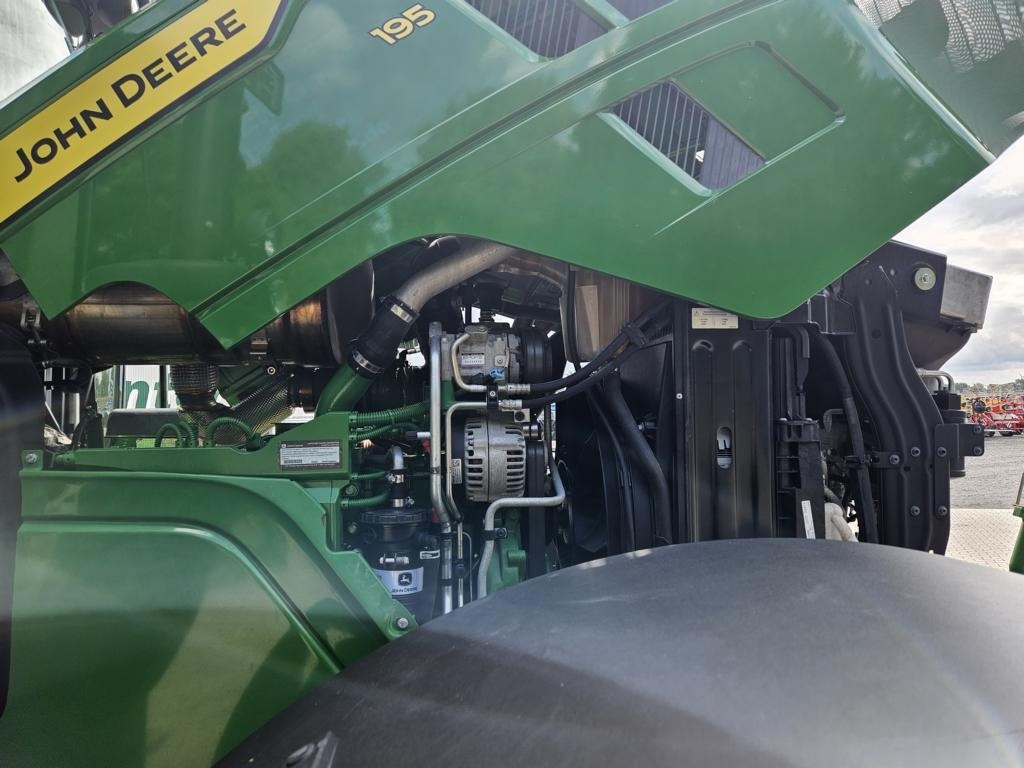 John Deere 6R195 - جرار: صورة 2 John Deere 6R195 - جرار: صورة 2