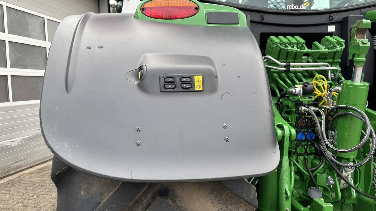 John Deere 6R215 - جرار: صورة 5 John Deere 6R215 - جرار: صورة 5
