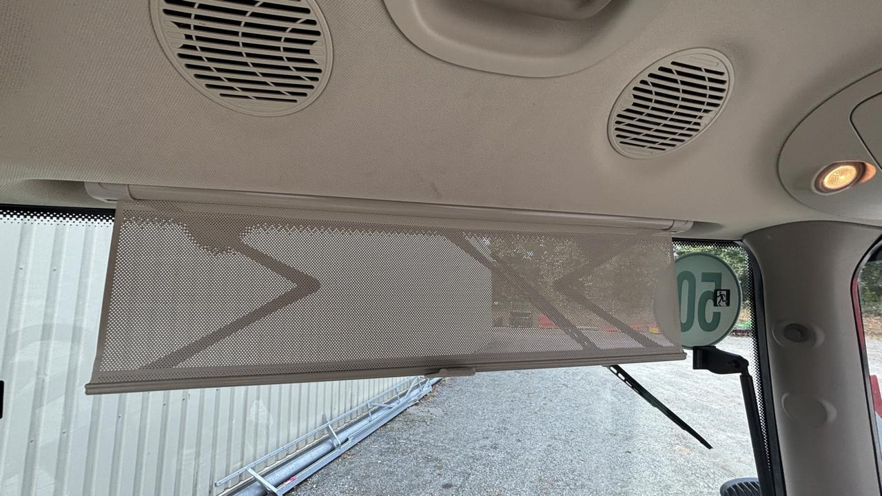 John Deere 6R215 - جرار: صورة 4 John Deere 6R215 - جرار: صورة 4