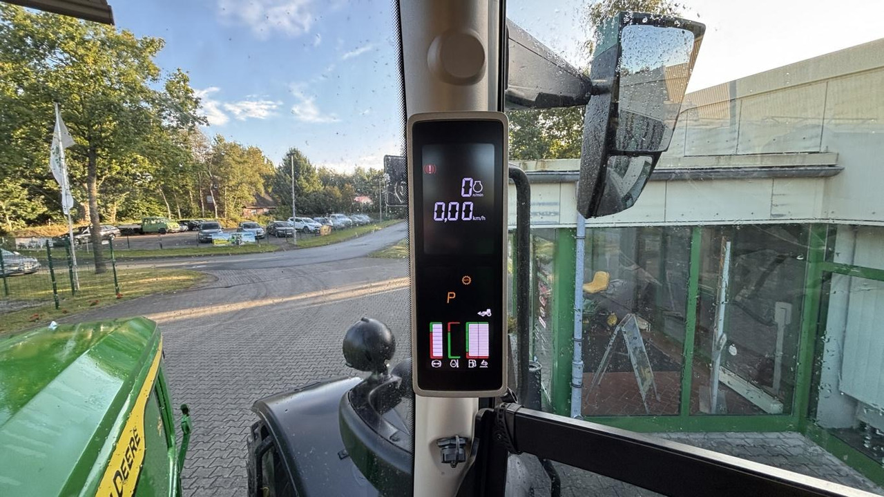 John Deere 6R250 - جرار: صورة 5 John Deere 6R250 - جرار: صورة 5