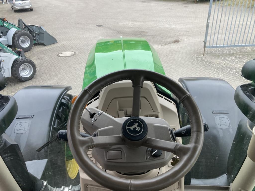John Deere 6R250 - جرار: صورة 5 John Deere 6R250 - جرار: صورة 5