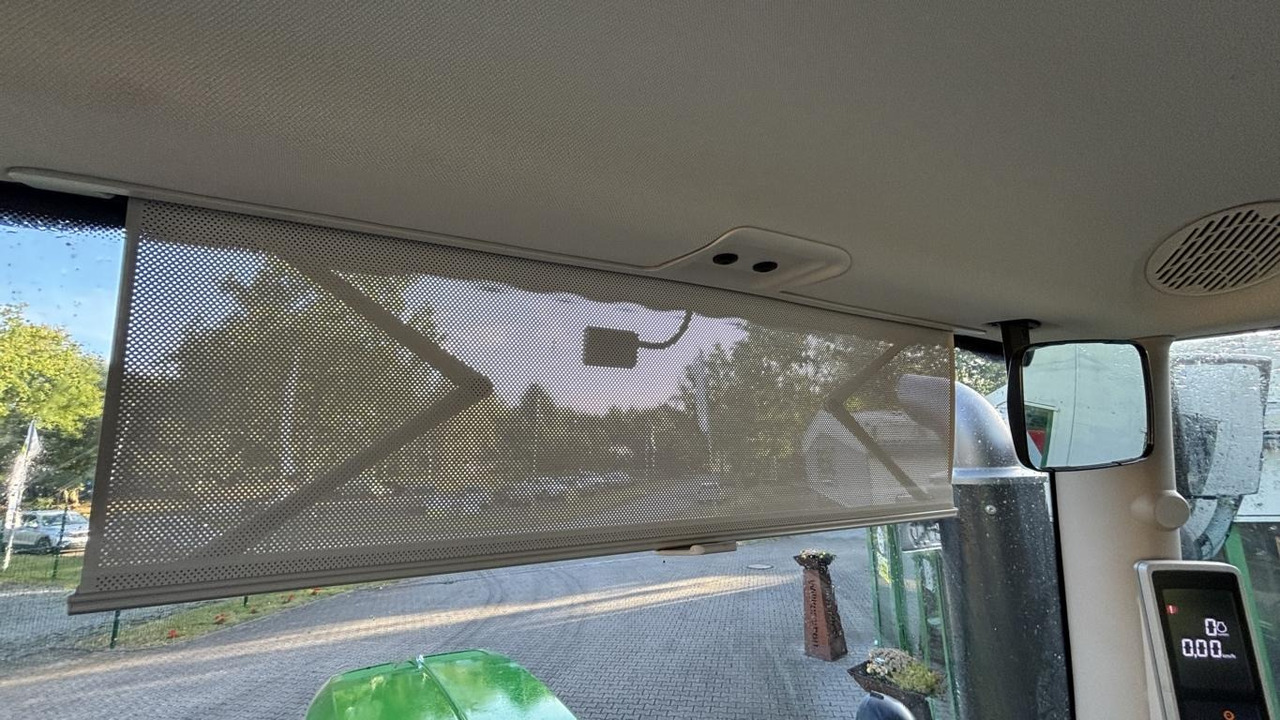 John Deere 6R250 - جرار: صورة 2 John Deere 6R250 - جرار: صورة 2