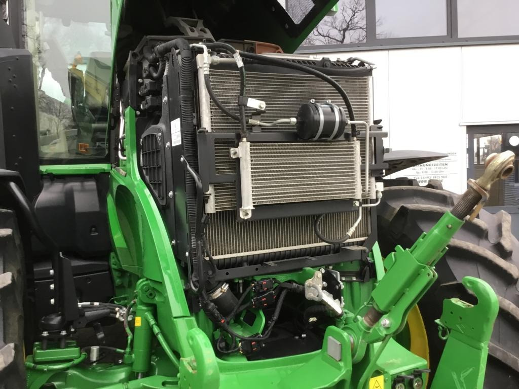 John Deere 7R330 - جرار: صورة 3 John Deere 7R330 - جرار: صورة 3