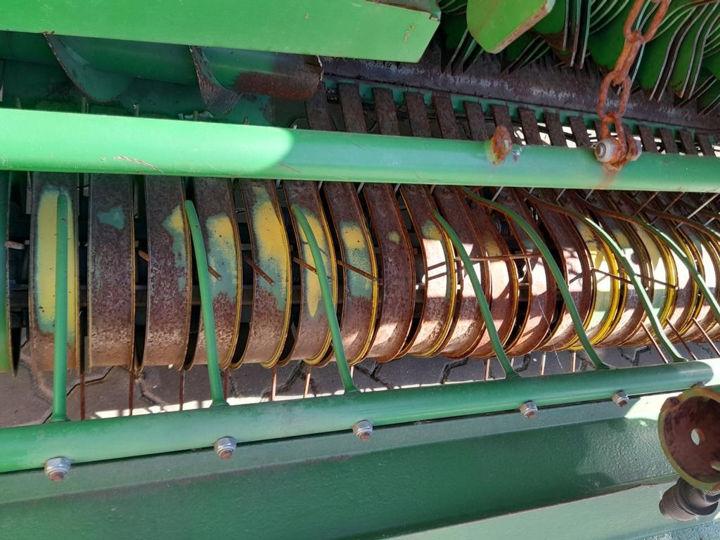 جديدة آلة تغليف بالة التبن John Deere 864 Premium: صورة 8