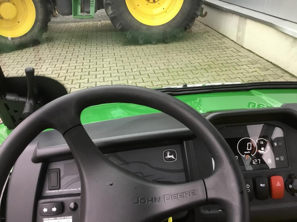John Deere GATOR HPX 815 E - مركبة لجميع التضاريس: صورة 2 John Deere GATOR HPX 815 E - مركبة لجميع التضاريس: صورة 2