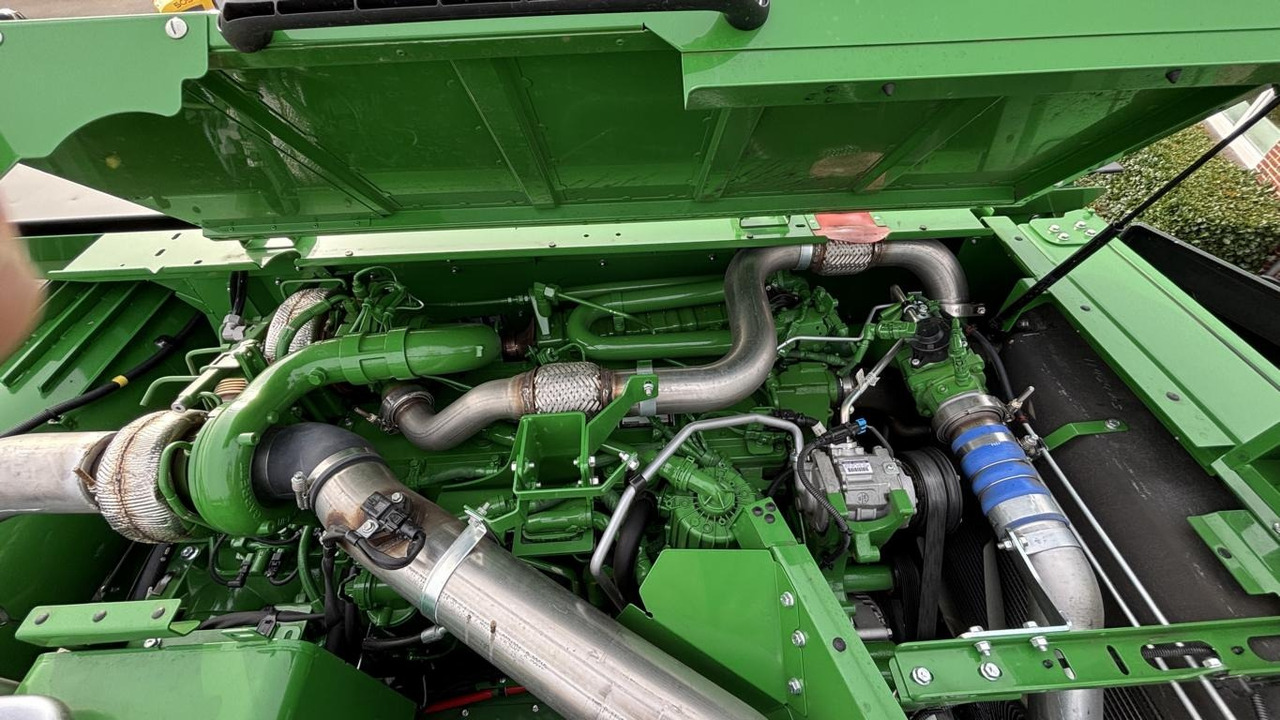 John Deere MÄHDRESCHER T5700 MY25 John Deere MÄHDRESCHER T5700 MY25: صورة 16