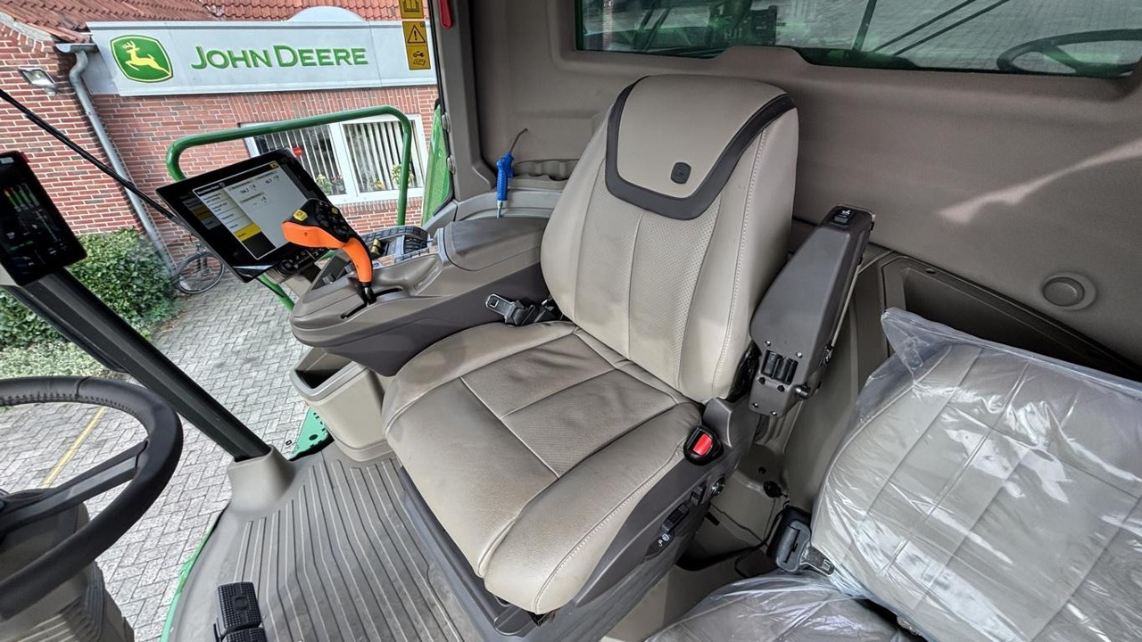 John Deere MÄHDRESCHER T5700 MY25 John Deere MÄHDRESCHER T5700 MY25: صورة 12