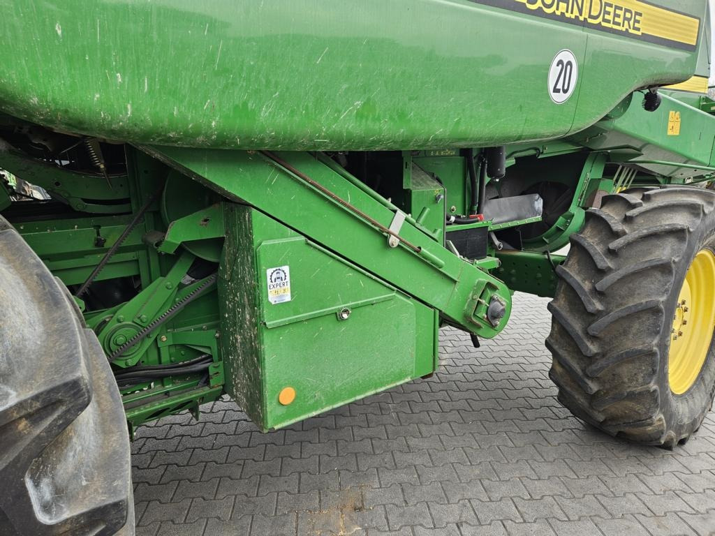 John Deere T560I - حصادة موحَّدة: صورة 3 John Deere T560I - حصادة موحَّدة: صورة 3
