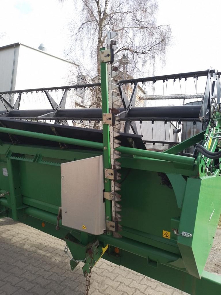 حصادة موحَّدة John Deere T560I: صورة 15