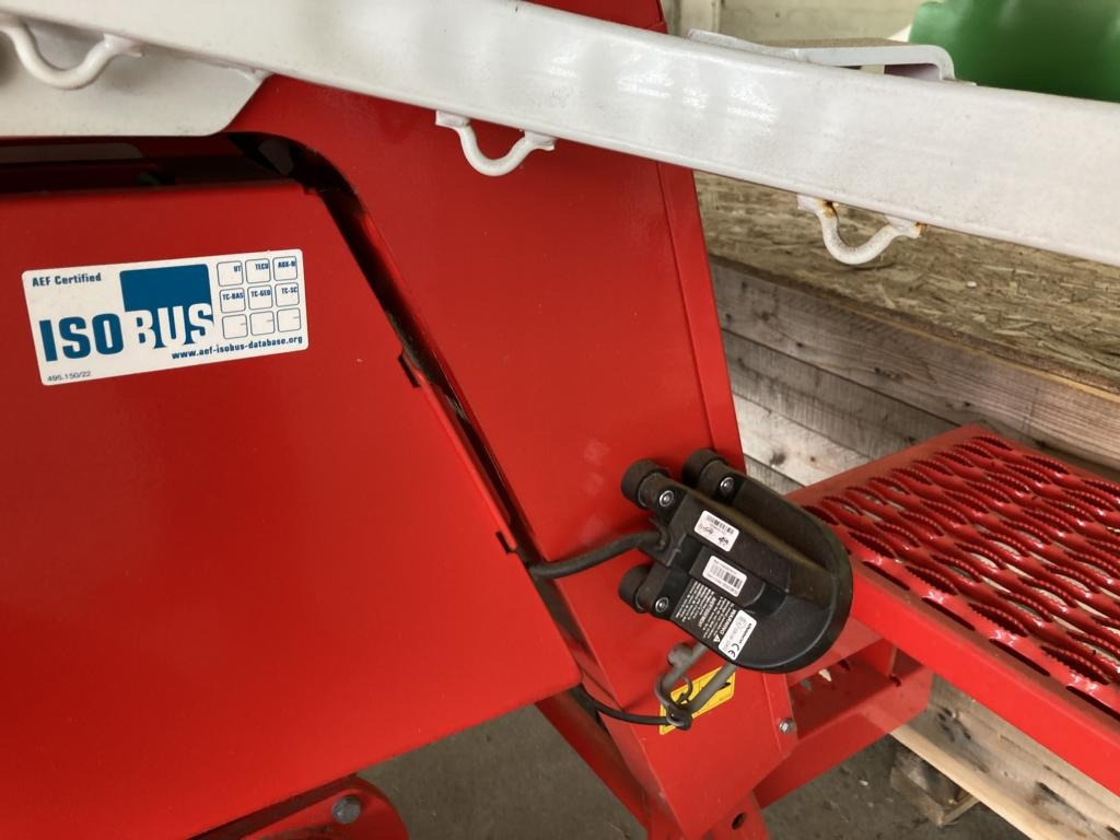 Pöttinger AEROSEM 4002 FDD - آلة البذر: صورة 2 Pöttinger AEROSEM 4002 FDD - آلة البذر: صورة 2