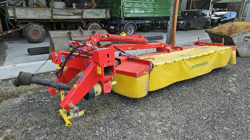 Pöttinger Novacat 305 H - جزازة العشب: صورة 1 Pöttinger Novacat 305 H - جزازة العشب: صورة 1
