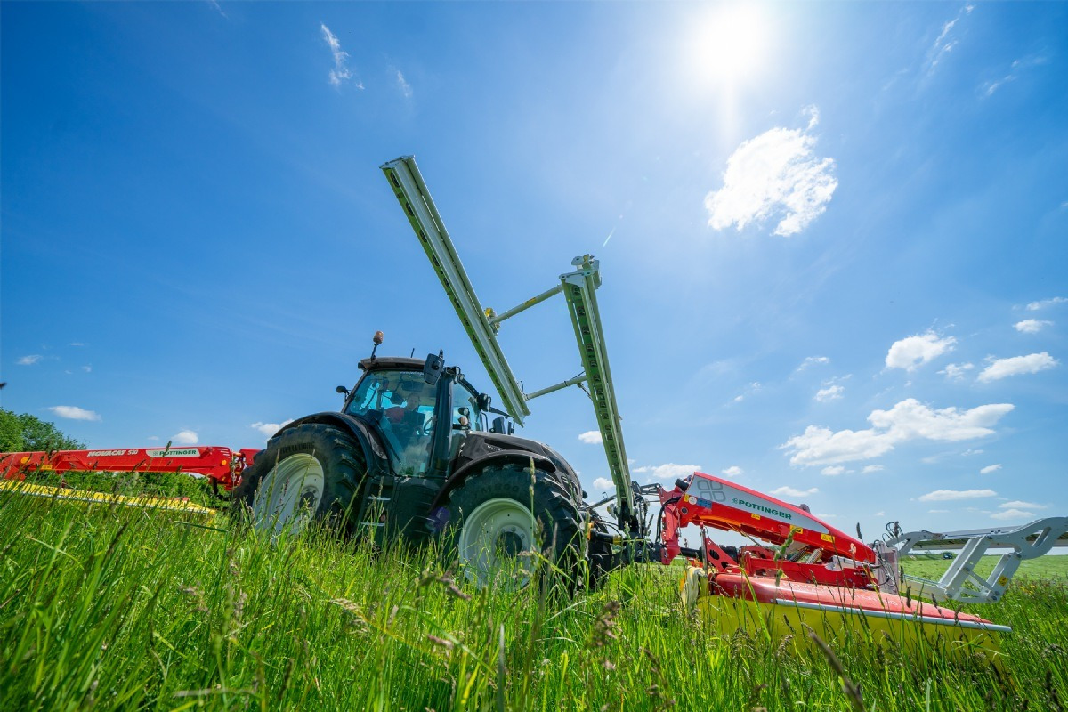 Pöttinger SENSOSAFE 1000 - معدات حرث التربة: صورة 2 Pöttinger SENSOSAFE 1000 - معدات حرث التربة: صورة 2