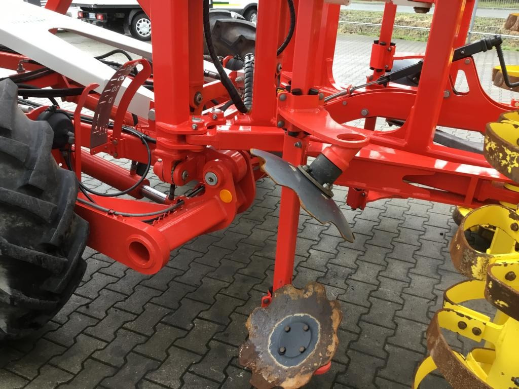 Pöttinger TERRIA 5040 - المحراث: صورة 5 Pöttinger TERRIA 5040 - المحراث: صورة 5