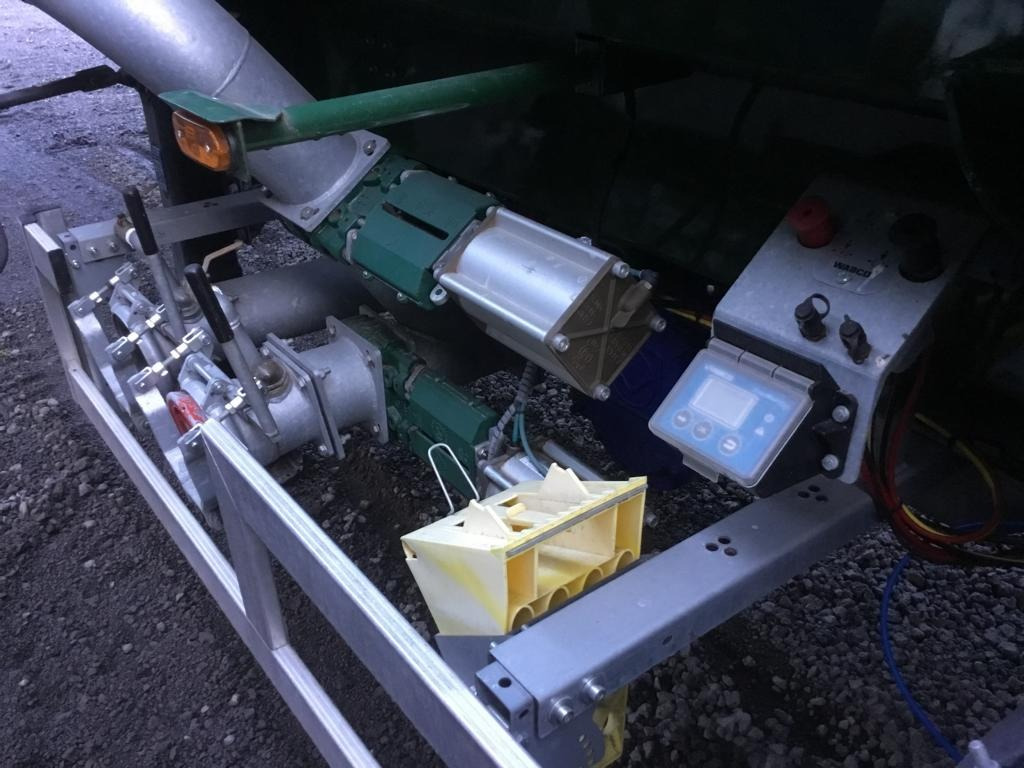 Rhinox GÜLLEZUBRINGER LKW AUFLIEGER - معدات التسميد: صورة 5 Rhinox GÜLLEZUBRINGER LKW AUFLIEGER - معدات التسميد: صورة 5