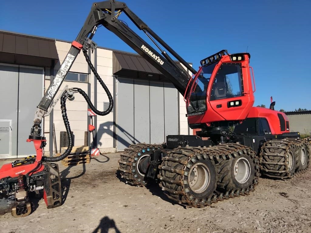 Komatsu 901XC - حصادة الأخشاب: صورة 1 Komatsu 901XC - حصادة الأخشاب: صورة 1