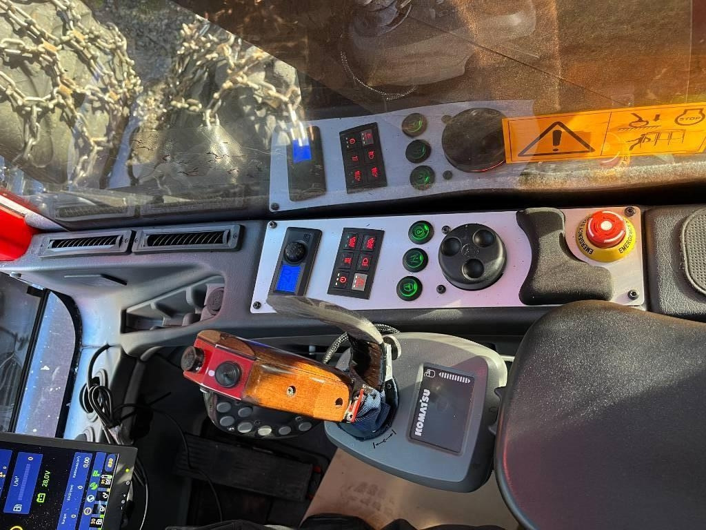 Komatsu 901 - حصادة الأخشاب: صورة 2 Komatsu 901 - حصادة الأخشاب: صورة 2