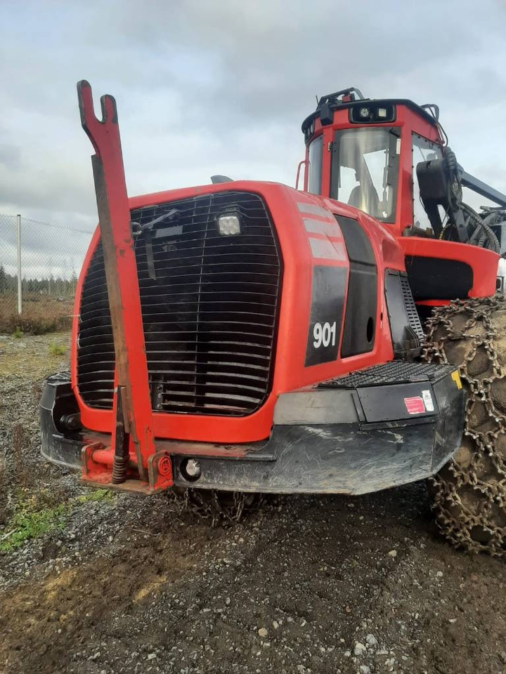 Komatsu 901 - حصادة الأخشاب: صورة 2 Komatsu 901 - حصادة الأخشاب: صورة 2