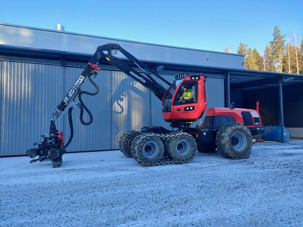 Komatsu 901 - حصادة الأخشاب: صورة 3 Komatsu 901 - حصادة الأخشاب: صورة 3