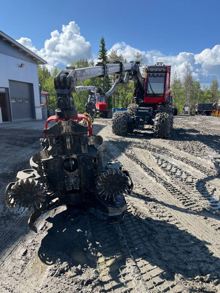 Komatsu 901 - حصادة الأخشاب: صورة 1 Komatsu 901 - حصادة الأخشاب: صورة 1