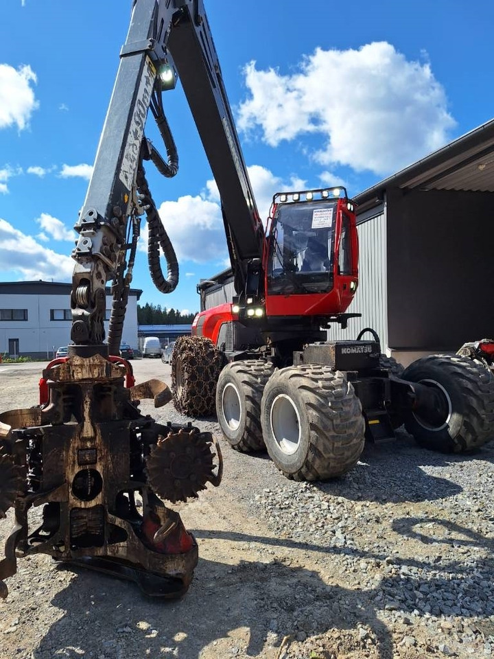 Komatsu 931 - حصادة الأخشاب: صورة 2 Komatsu 931 - حصادة الأخشاب: صورة 2