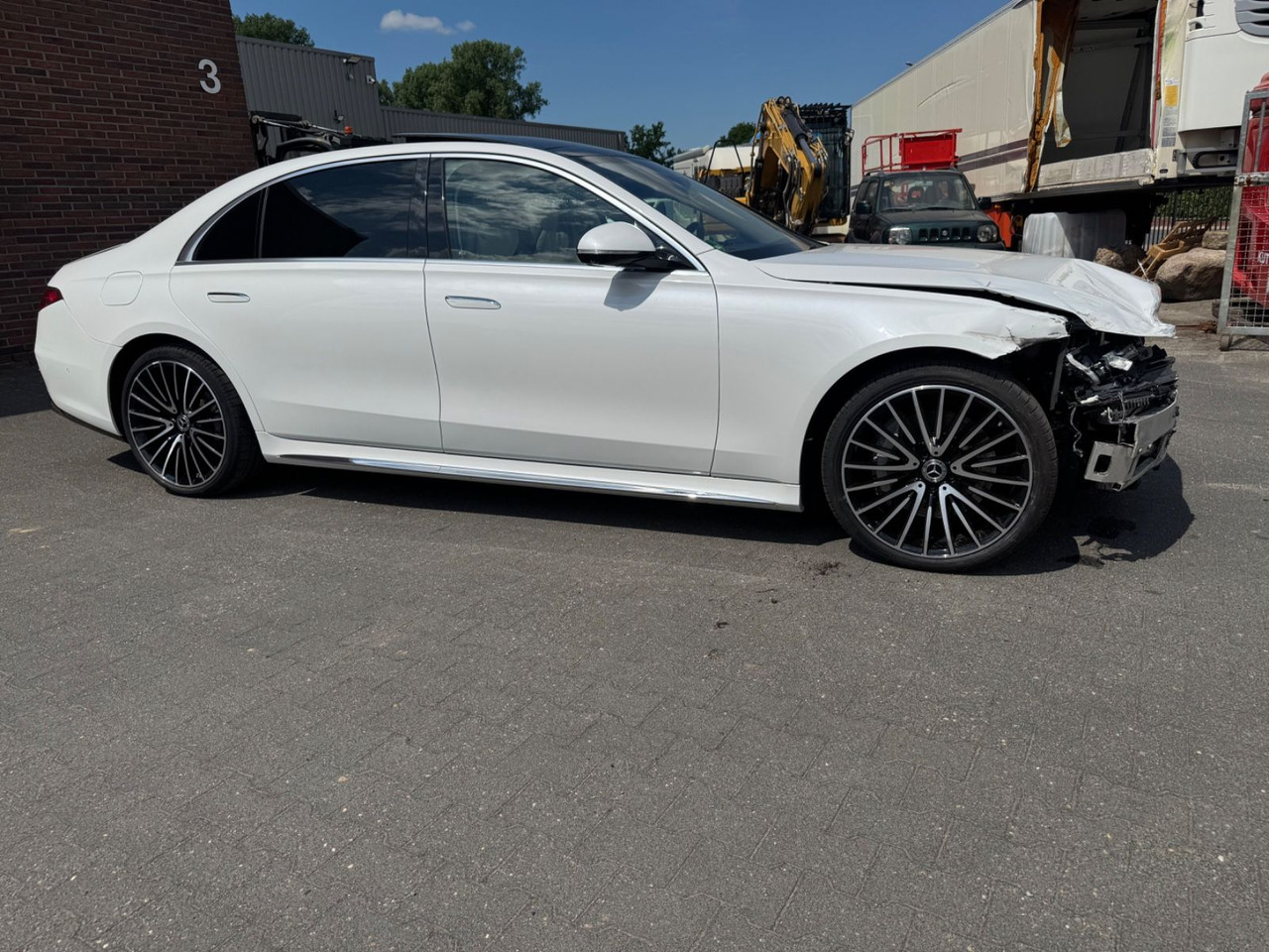 Mercedes-Benz S 450 d 4Matic Lang AMG / TV/ BURMESTER / VOLL - سيدان: صورة 2 Mercedes-Benz S 450 d 4Matic Lang AMG / TV/ BURMESTER / VOLL - سيدان: صورة 2