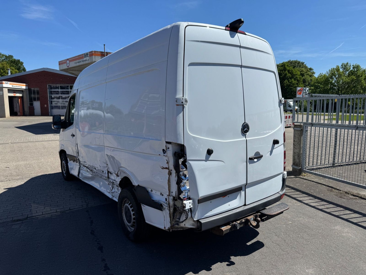 Mercedes-Benz Sprinter 316 CDI KASTEN L+H 107.000KM AHK 3,5T - فان: صورة 5 Mercedes-Benz Sprinter 316 CDI KASTEN L+H 107.000KM AHK 3,5T - فان: صورة 5
