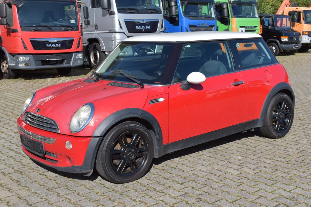 سيارة MINI Cooper Seven/Klima,Tempomat,E4: صورة 1
