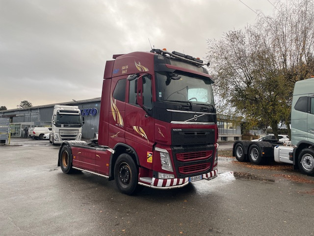 Volvo FH - وحدة جر: صورة 2 Volvo FH - وحدة جر: صورة 2
