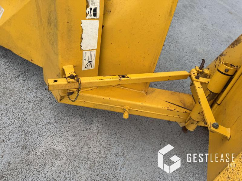 AGRAM D2401 - الآلات الزراعية: صورة 2 AGRAM D2401 - الآلات الزراعية: صورة 2