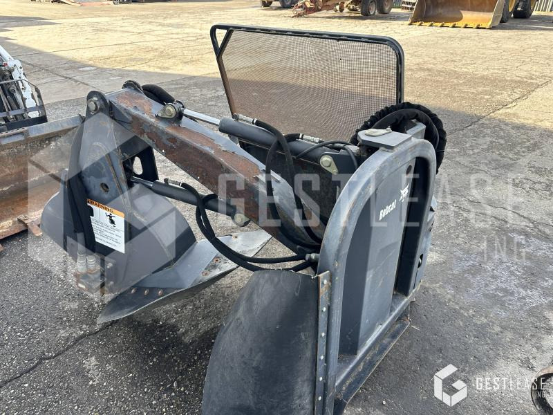 BOBCAT SG60 GRINDER ROGNEUSE DE SOUCHE - آلة طحن جذوع الأشجار: صورة 2 BOBCAT SG60 GRINDER ROGNEUSE DE SOUCHE - آلة طحن جذوع الأشجار: صورة 2