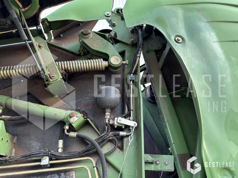Krone COMPRIMA V 150 XC - مكنة: صورة 5 Krone COMPRIMA V 150 XC - مكنة: صورة 5