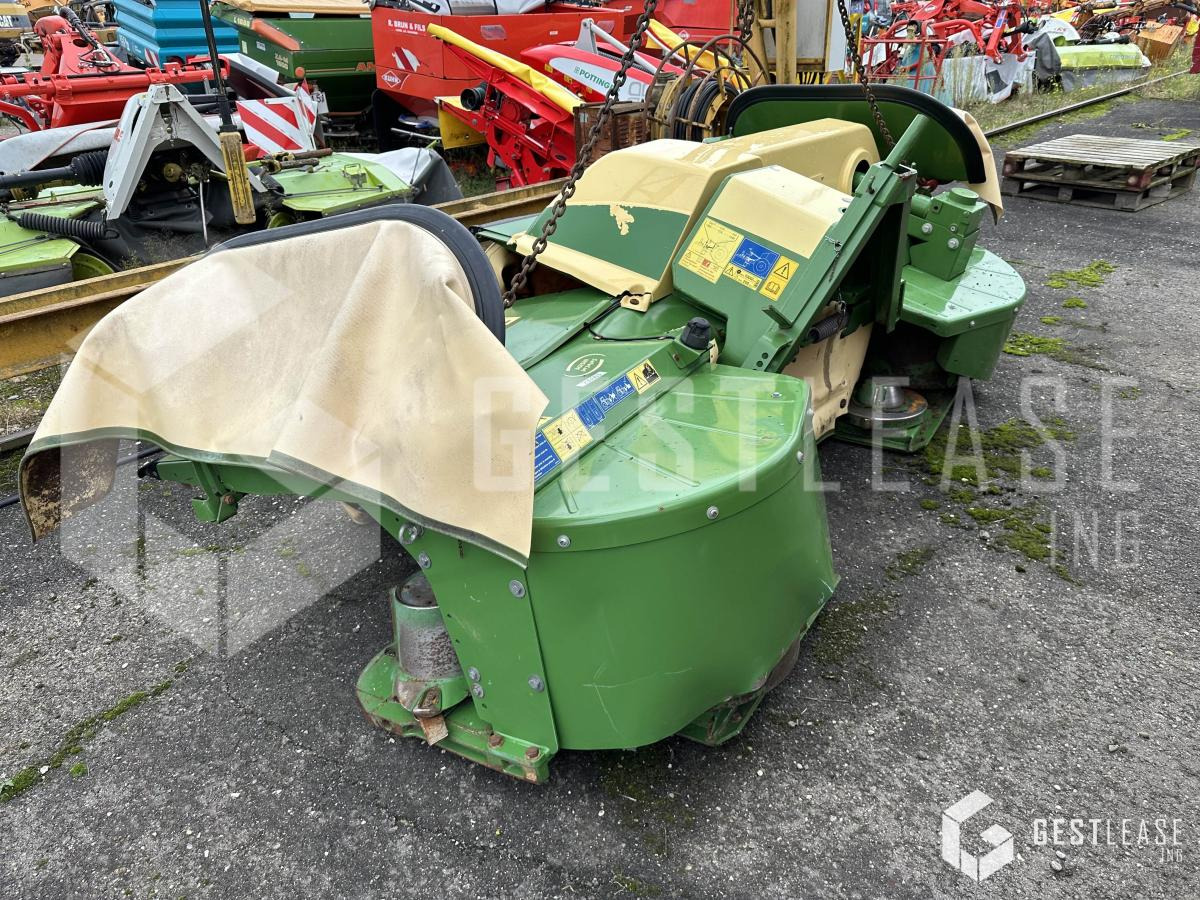 Krone EasyCut F320 - جزازة العشب: صورة 4 Krone EasyCut F320 - جزازة العشب: صورة 4