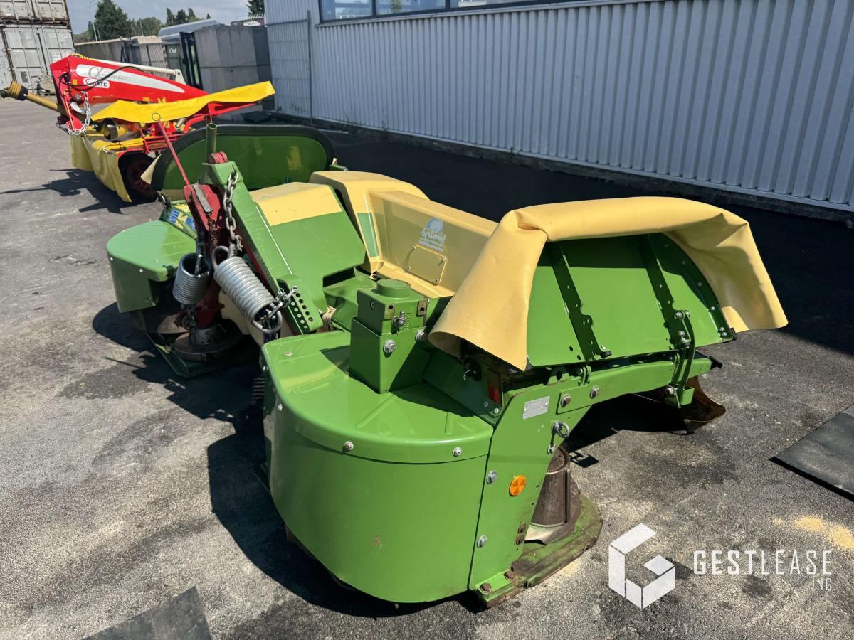 Krone EasyCut F320 - جزازة العشب: صورة 2 Krone EasyCut F320 - جزازة العشب: صورة 2