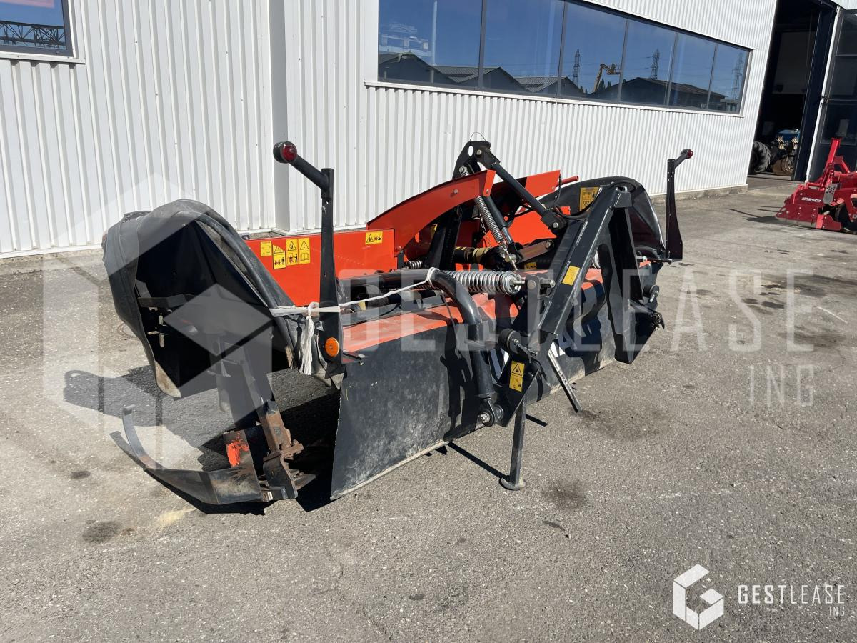 Kubota DM4032 - جزازة العشب: صورة 2 Kubota DM4032 - جزازة العشب: صورة 2