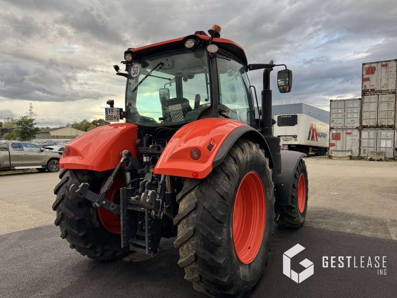 Kubota M6121 - جرار: صورة 3 Kubota M6121 - جرار: صورة 3
