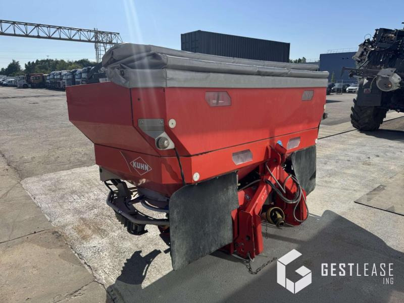 Kuhn AXIS 40.1 W - آلة رش السماد: صورة 3 Kuhn AXIS 40.1 W - آلة رش السماد: صورة 3