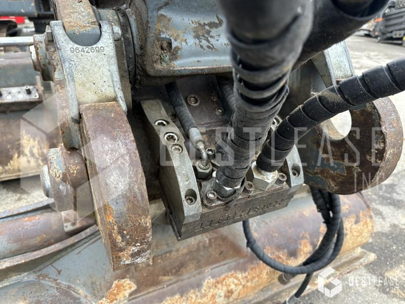 Liebherr R926 COMPACT - حفار زحاف: صورة 5 Liebherr R926 COMPACT - حفار زحاف: صورة 5