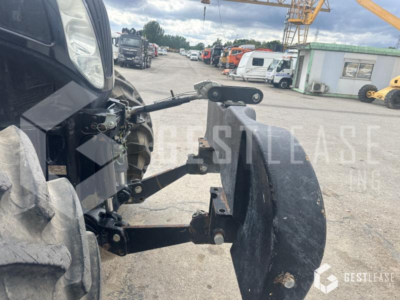 New Holland T7.235 - جرار: صورة 3 New Holland T7.235 - جرار: صورة 3