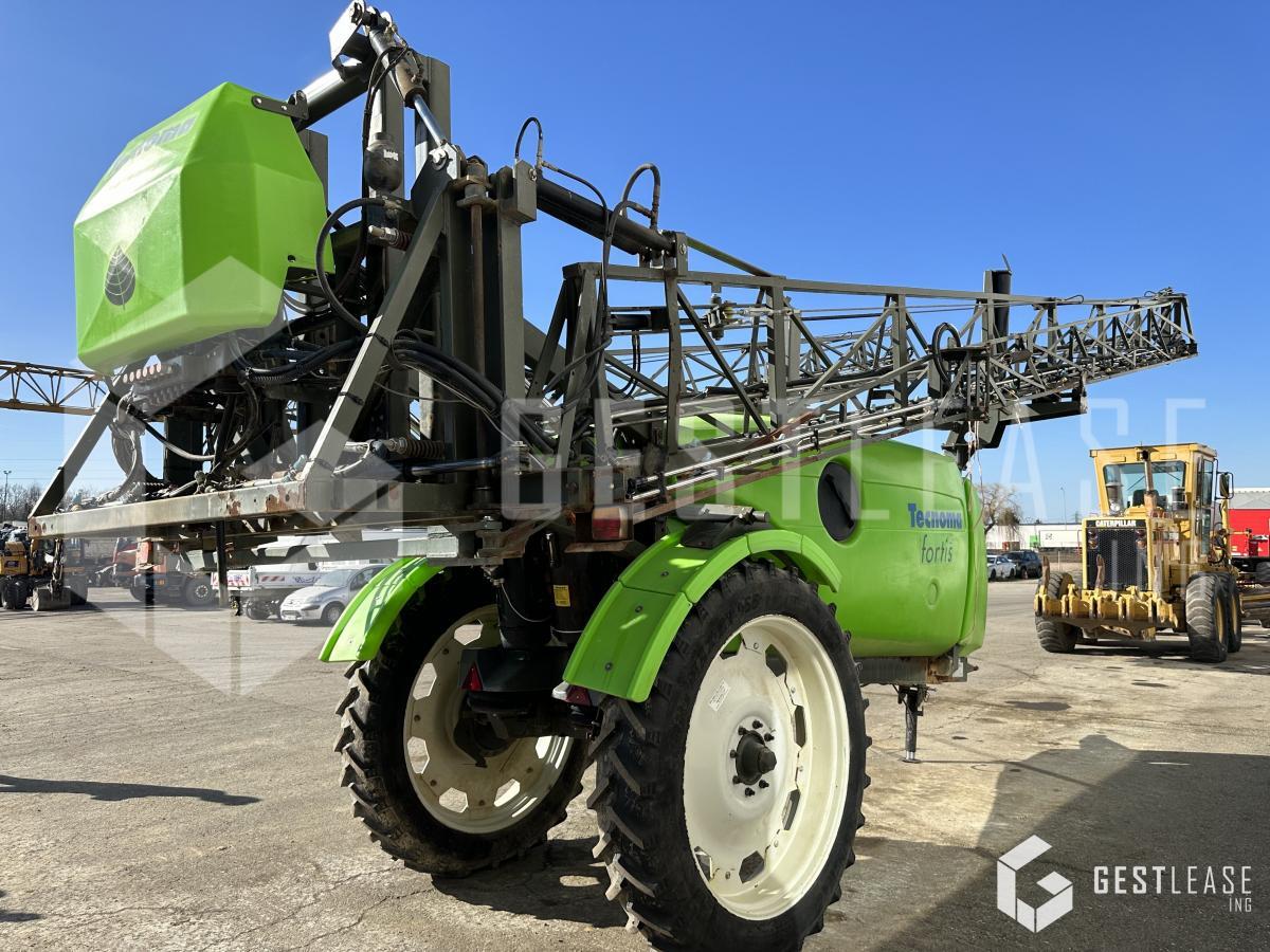 TECNOMA FORTIS 4200 - بخاخ مقطورة: صورة 3 TECNOMA FORTIS 4200 - بخاخ مقطورة: صورة 3