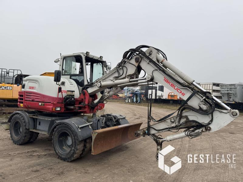 Takeuchi TB295W - حفارة دولاب: صورة 4 Takeuchi TB295W - حفارة دولاب: صورة 4
