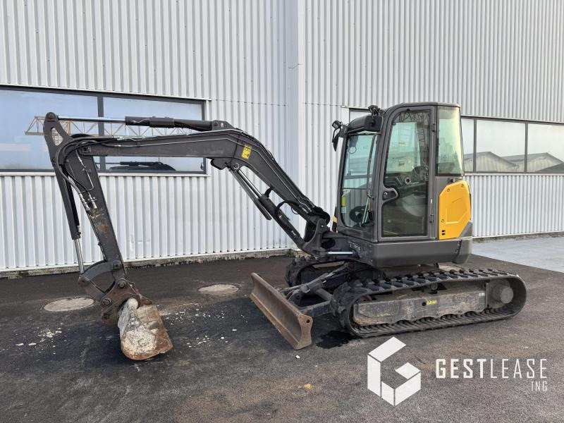 Volvo ECR50D - حفارة مُصَّغرة: صورة 1 Volvo ECR50D - حفارة مُصَّغرة: صورة 1