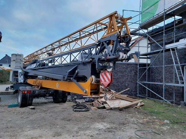 Liebherr L1-24 - رافعة برجية: صورة 1 Liebherr L1-24 - رافعة برجية: صورة 1