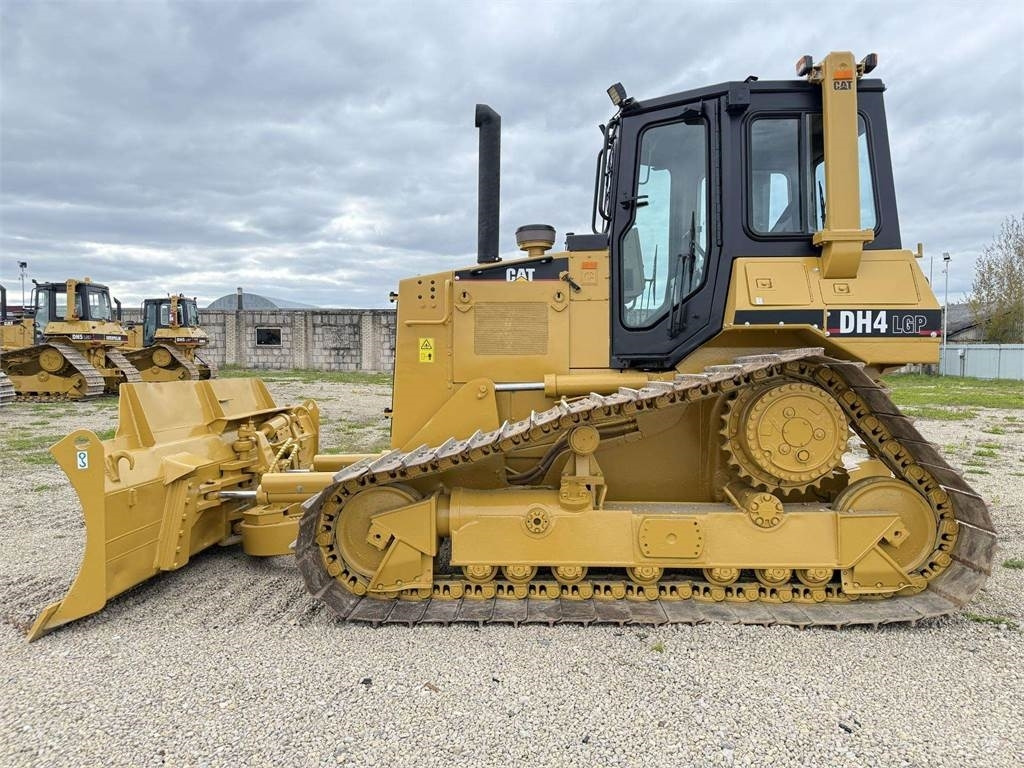 CAT D4H LGP - جرافة: صورة 3 CAT D4H LGP - جرافة: صورة 3