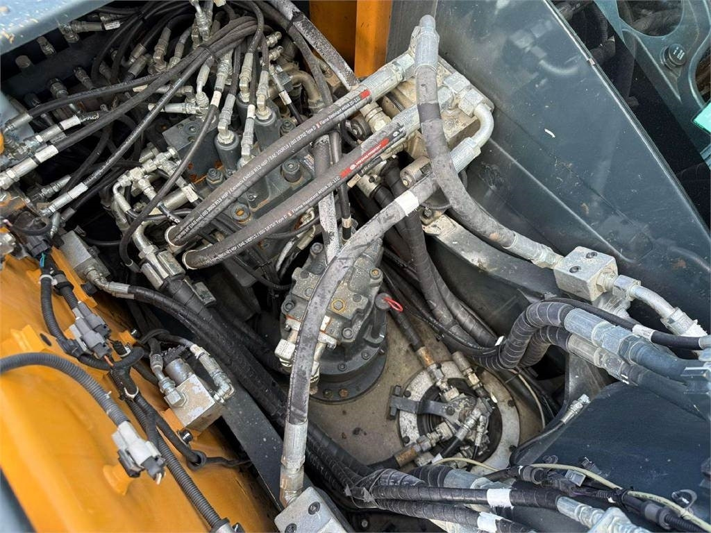 حفار زحاف Hyundai HX 140 A L , 2272 HOURS !: صورة 16 حفار زحاف Hyundai HX 140 A L , 2272 HOURS !: صورة 16