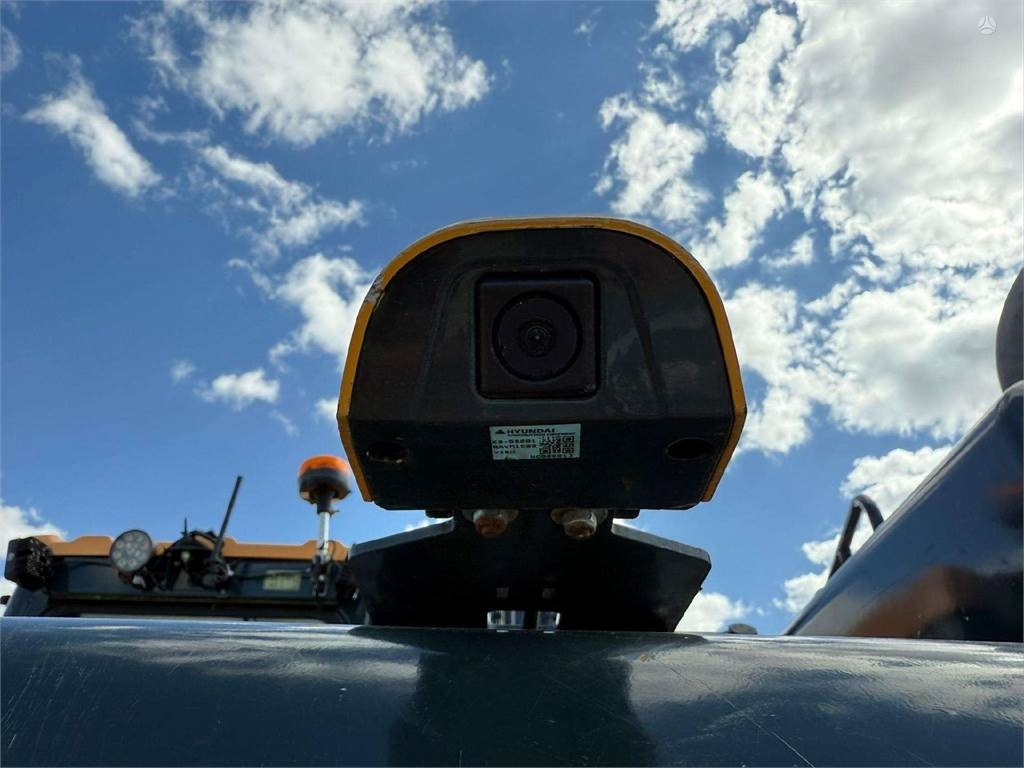 حفار زحاف Hyundai HX 140 A L , 2272 HOURS !: صورة 12 حفار زحاف Hyundai HX 140 A L , 2272 HOURS !: صورة 12