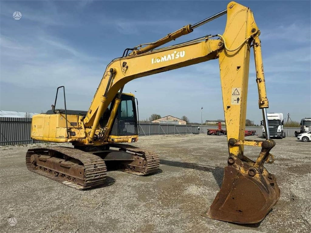 Komatsu PC 180 LC-6K - حفار زحاف: صورة 5 Komatsu PC 180 LC-6K - حفار زحاف: صورة 5