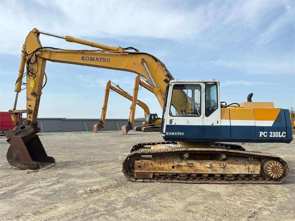 Komatsu PC 210 LC-5 - حفار زحاف: صورة 2 Komatsu PC 210 LC-5 - حفار زحاف: صورة 2