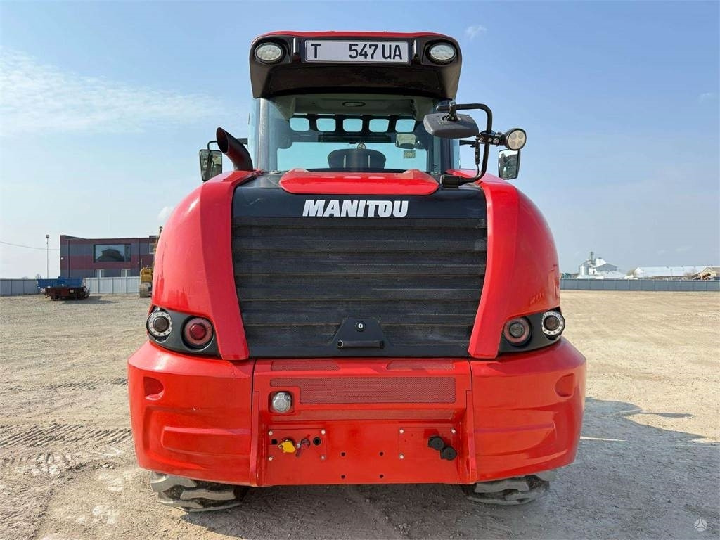 اللودر بعجل Manitou MLA-T 533-145V: صورة 6