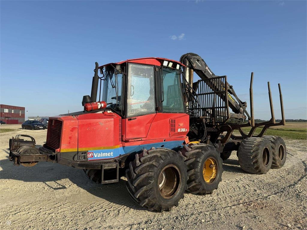 Valmet 830.1 - حافلة الغابات: صورة 4 Valmet 830.1 - حافلة الغابات: صورة 4