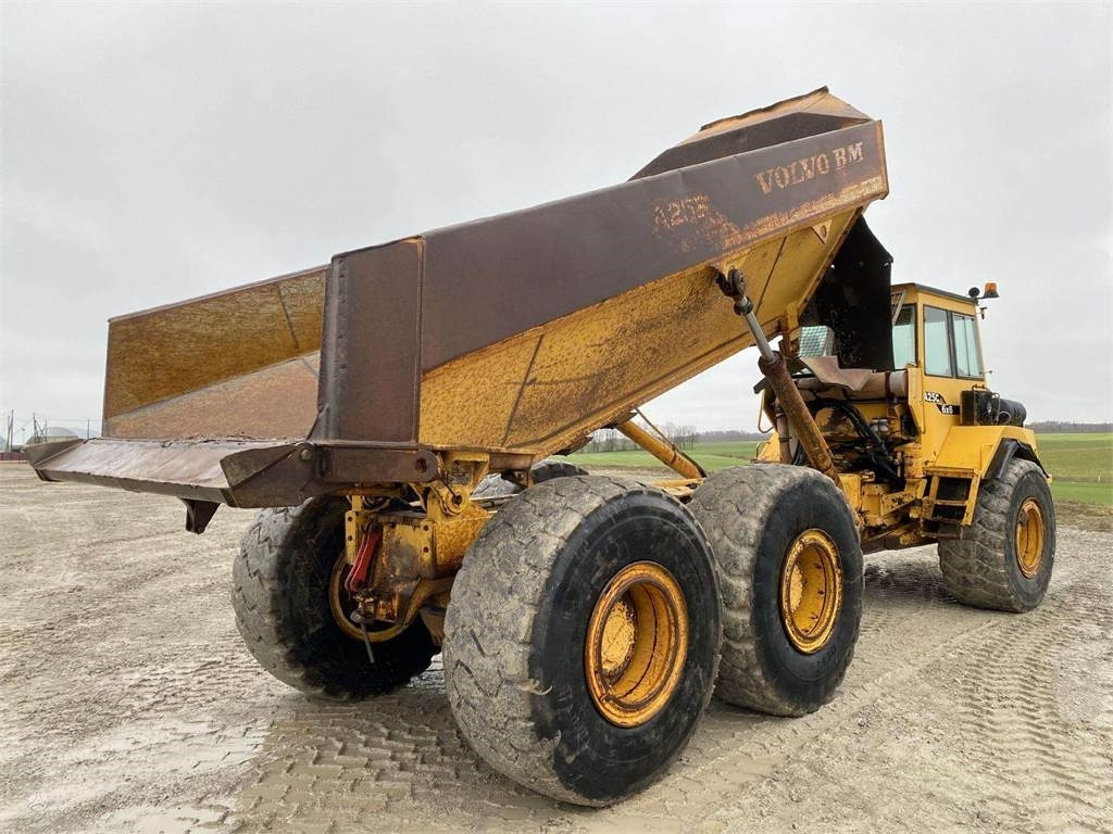 Volvo A25C , Nr.2 - شاحنة قلاب مفصلية: صورة 3 Volvo A25C , Nr.2 - شاحنة قلاب مفصلية: صورة 3